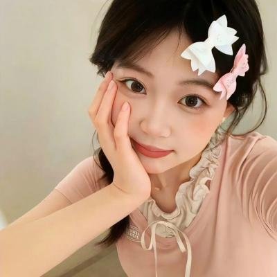 笼中女